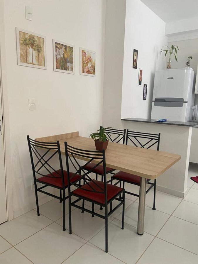 Appartement Apartamento Mari 3 à São Carlos Extérieur photo